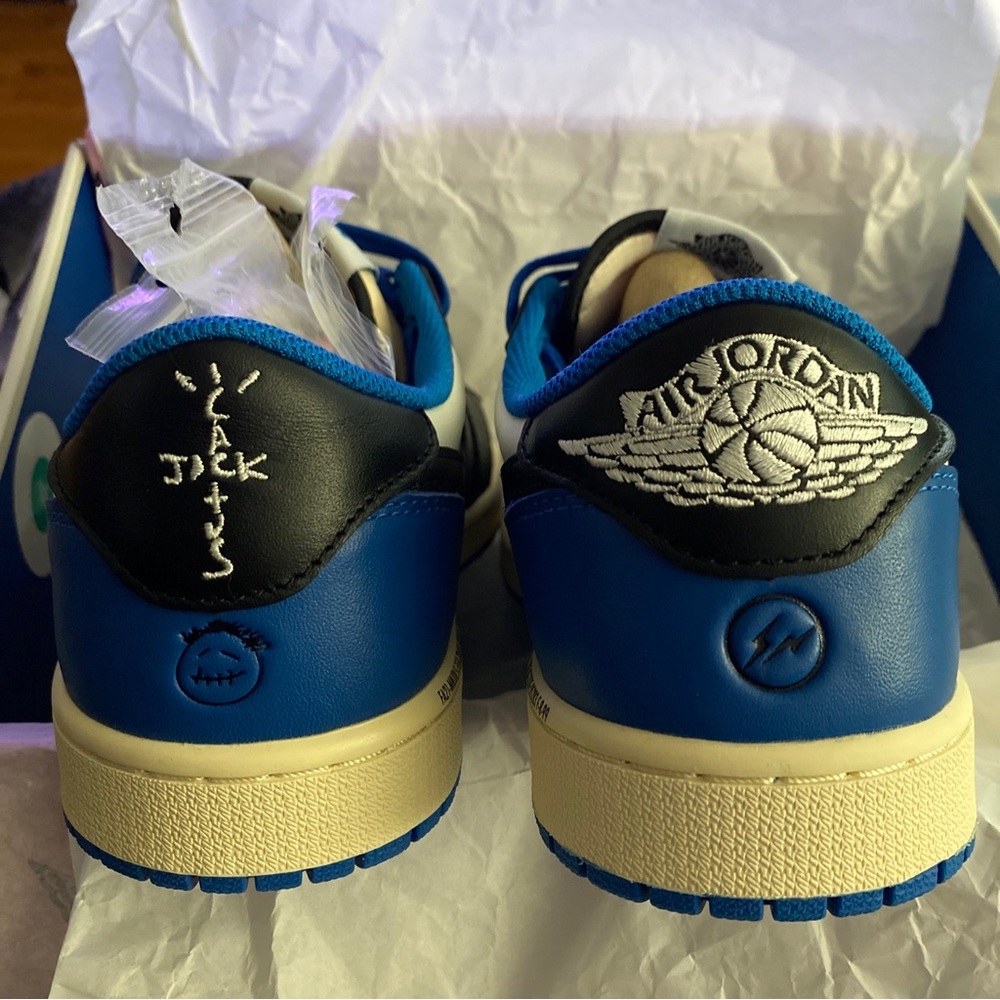 Air Jordan 1 low fragments.   “Shoes Have Sold”